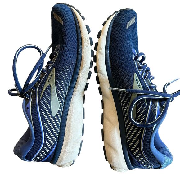 Brooks Blue and Green Women's Sneakers - Picture 16 of 16